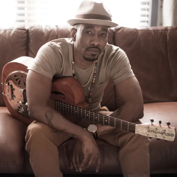 Anthony David headshot